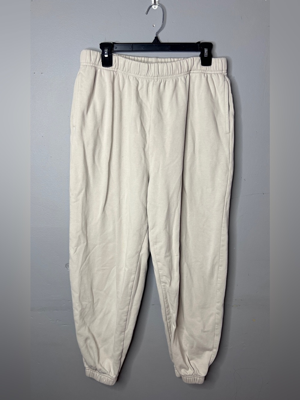 Garage Beige/Cream Sweatpants with Gathered Ankles Size Large